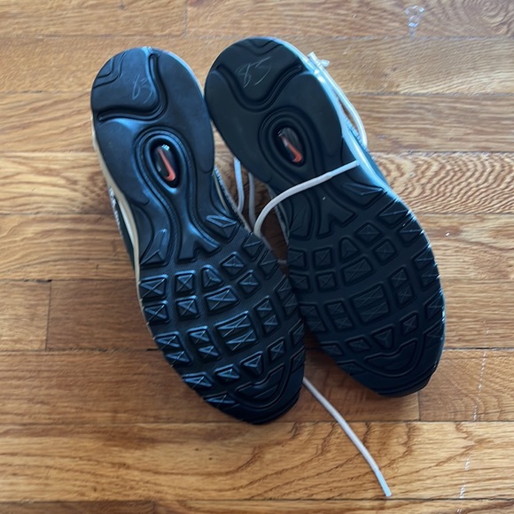 New without box. The Nike Air Max 98 AOP MENS 9 - Picture 3 of 3